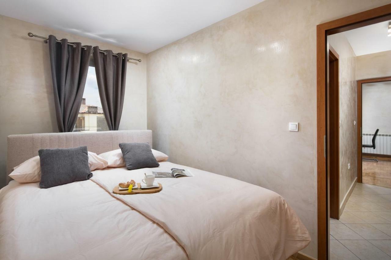 Luxury Apartments Casablanca/Vivaldi Pula Eksteriør billede